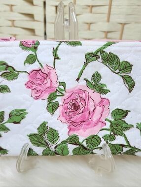 Handmade Quilted Zipper Pouch 100% Cotton Fully Lined Cosmetic Travel Bag